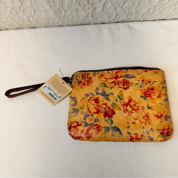 Patricia Nash Purse Cassini Leather Wristlet Wallet  Floral Print Leather Bag